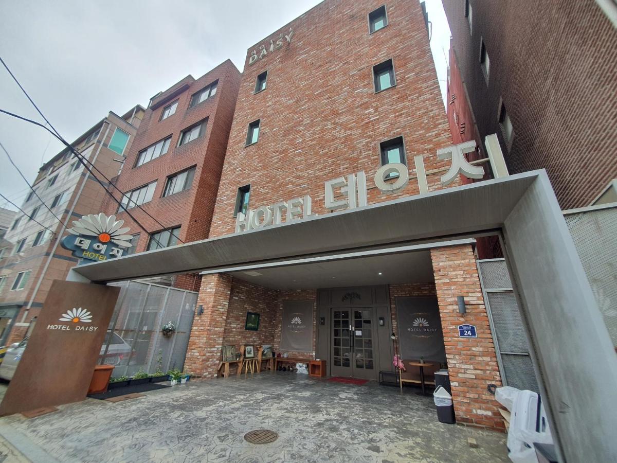 Hotel Daisy 首爾 外观 照片